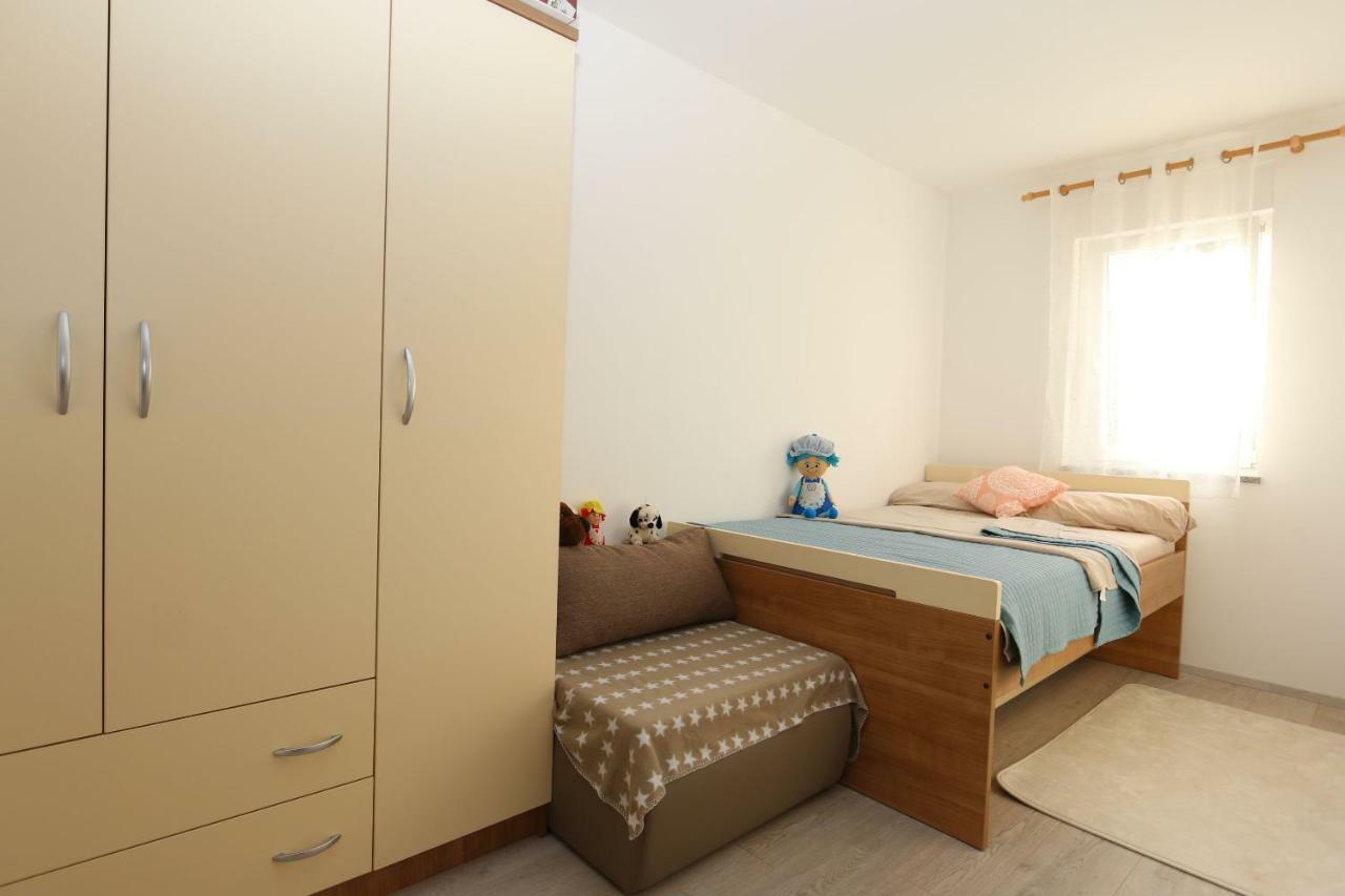 Apartment Samsa Mirica Čižići Zewnętrze zdjęcie